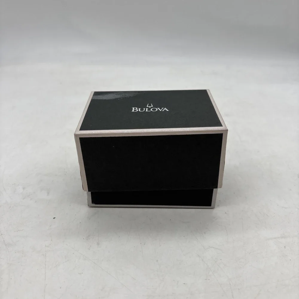 Bulova Watch Box 4.5x4x3.25x3. No Watch Box Only Flawed